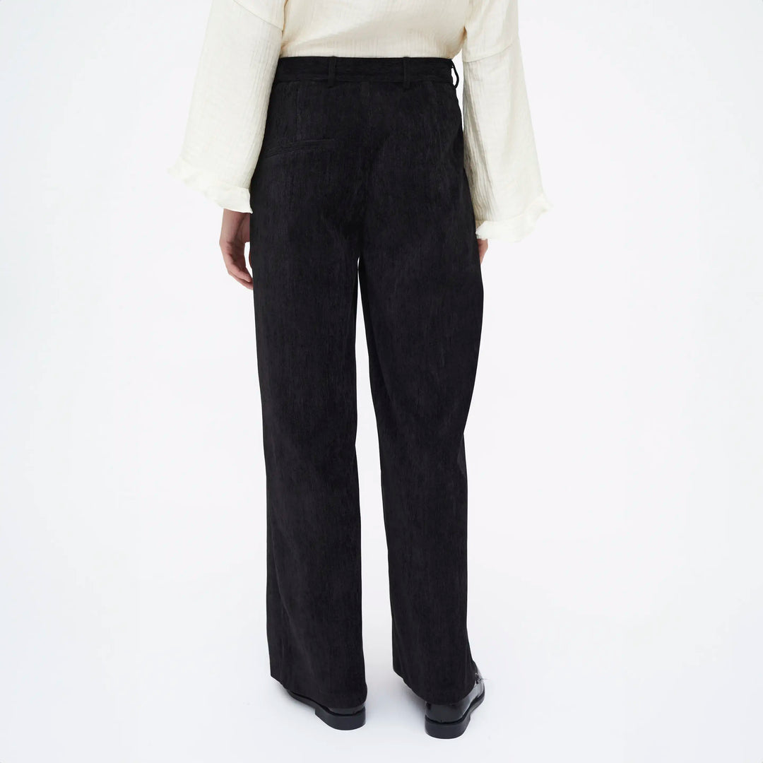 PANTALÓN - Wild Pony,  Negro con efecto aterciopelado