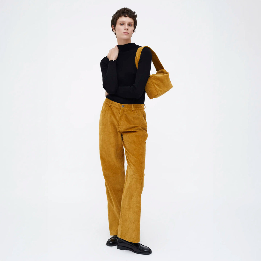 PANTALÓN - Wild Pony, Recto pana amarillo.