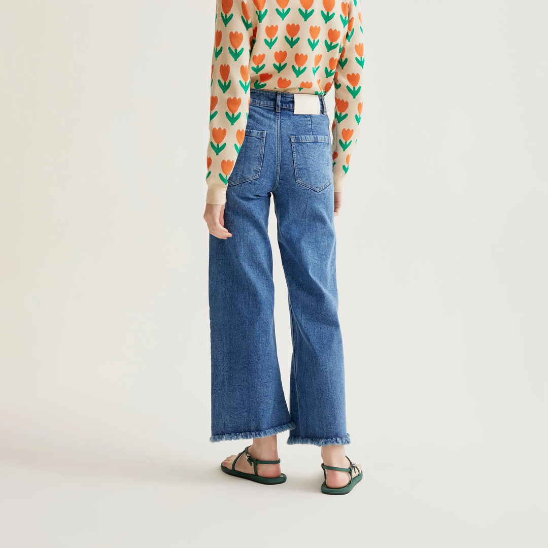 PANTALÓN - Compañía Fantástica, Vaquero azul con bajo raw-cut