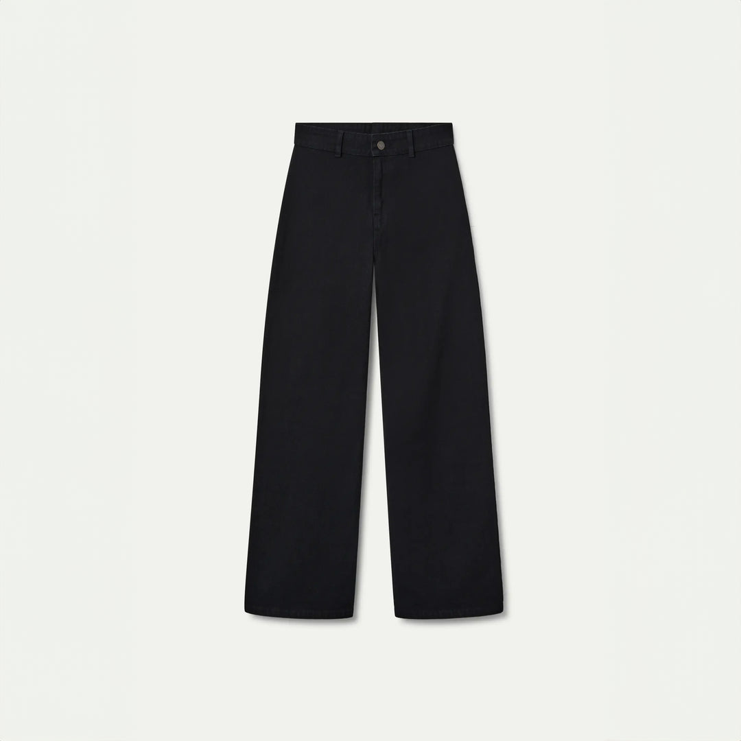 PANTALÓN - Compañía Fantástica, Vaquero con bordado de fresa.