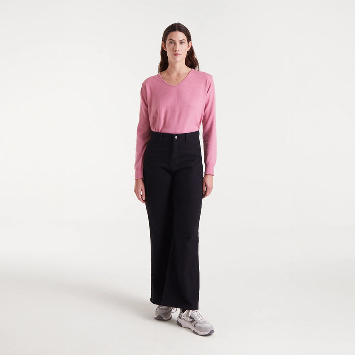PANTALÓN - Compañía Fantástica, Vaquero con bordado de fresa.