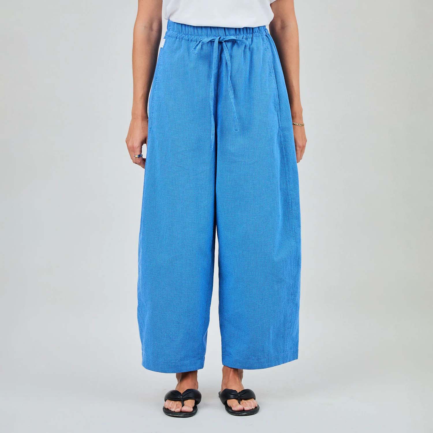 Sumérgete en nuestro mundo por completo y descubre todo lo que hay en Amezkua.