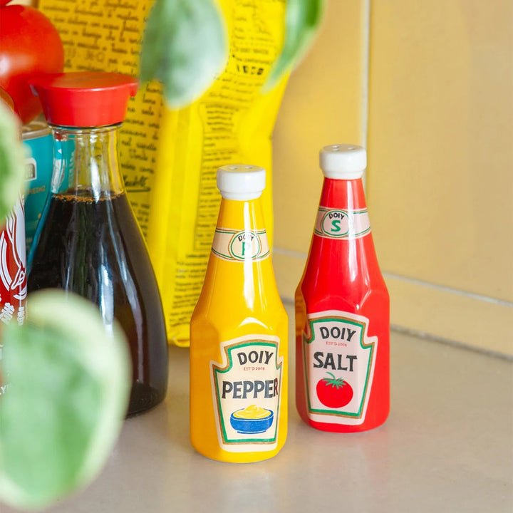 SALERO Y PIMENTERO - Doiy, Corner shop