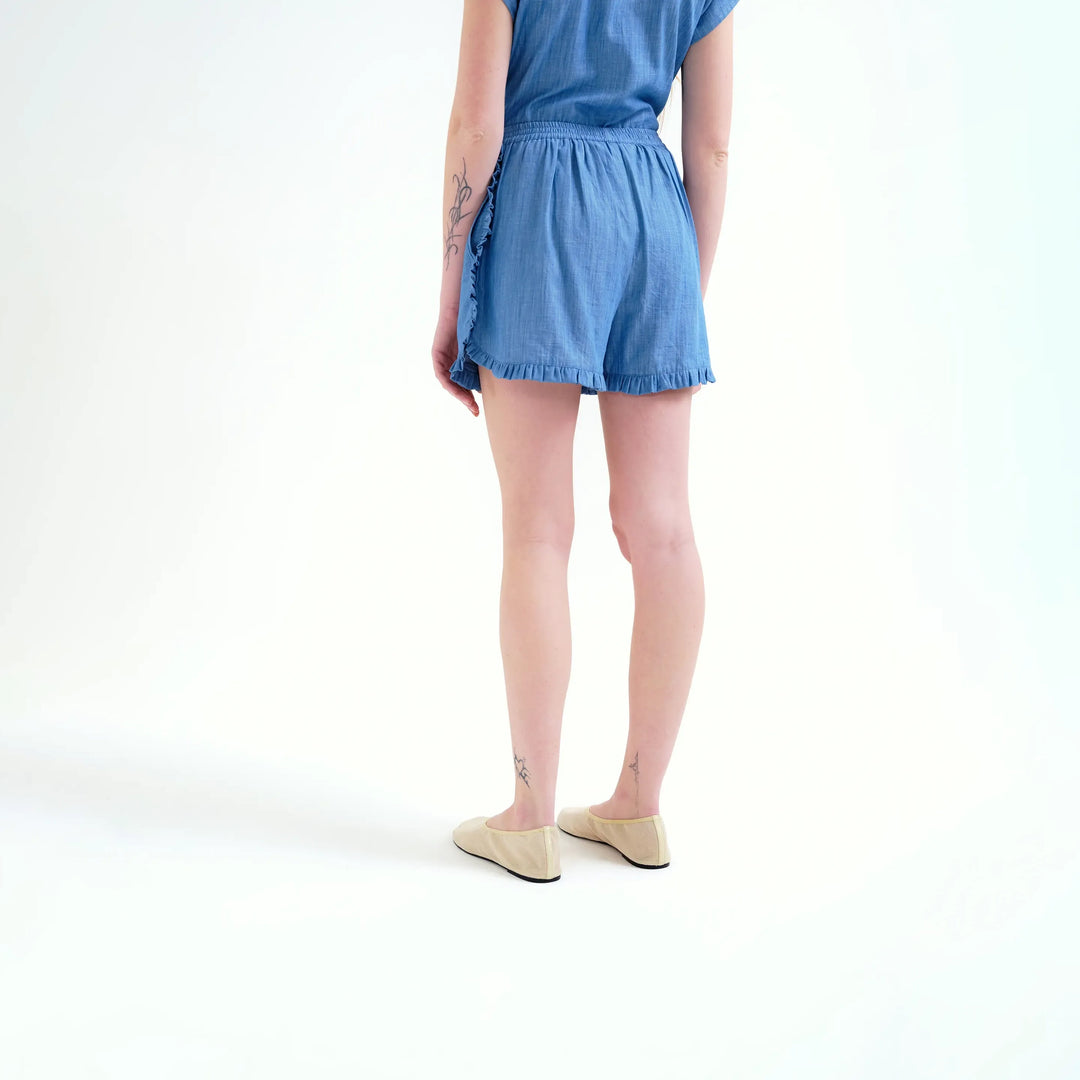 SHORTS - Compañía Fantástica, Chambray azul claro 100% algodón