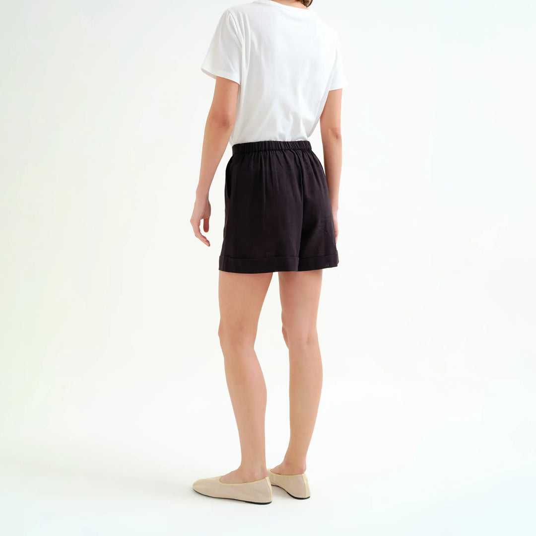 SHORTS - Compañía Fantástica, Negro
