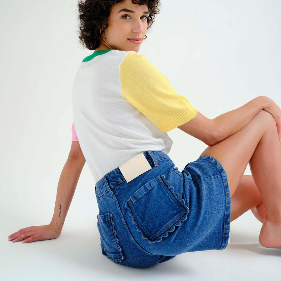 SHORTS - Compañía Fantástica,vaquero azul con detalle de ondas