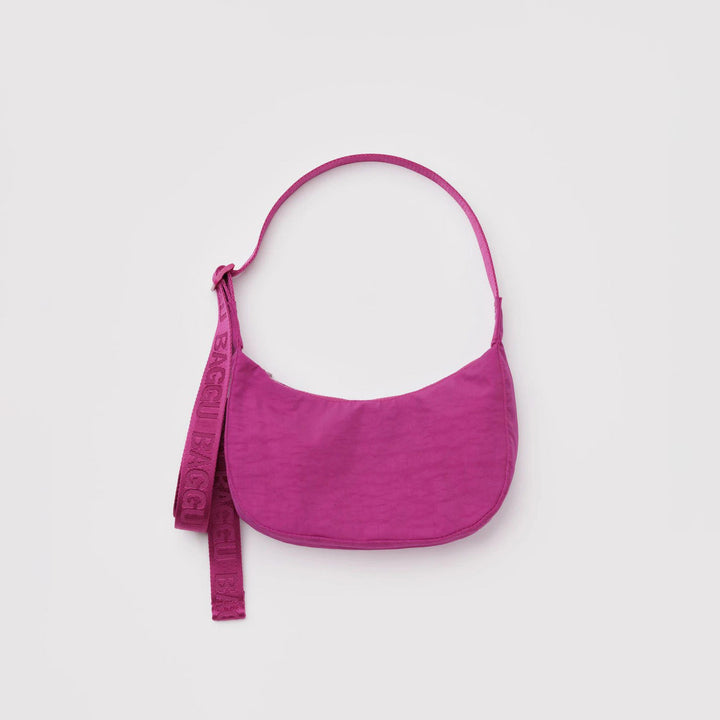 BOLSO - Baggu, Deep Fuchsia Small Nylon Crescent Bag