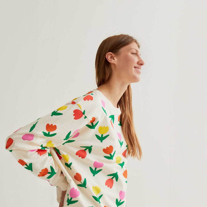 SUDADERA - Compañía Fantástica,  Estampado Multicolor Tulips