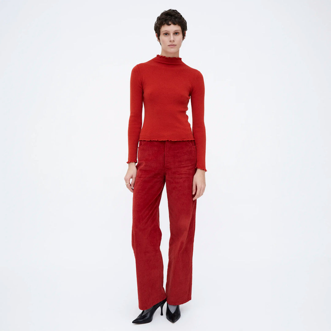 TOP - Wild Pony, Cuello perkins canalé rojo.