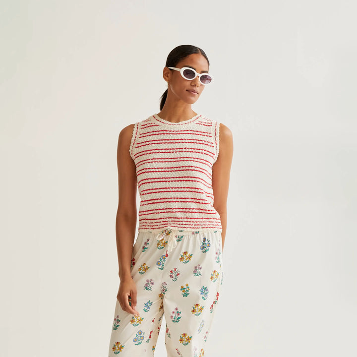 TOP- Compañía Fantástica, Punto texturizado con rayas rojas