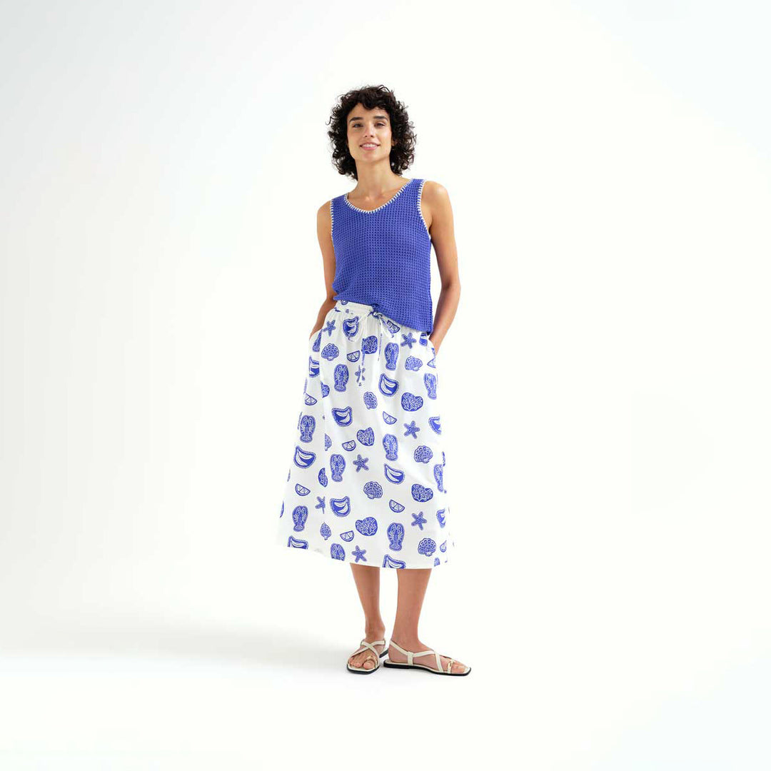 TOP - Compañía Fantástica, Punto calado azul con detalles bordados en blanco