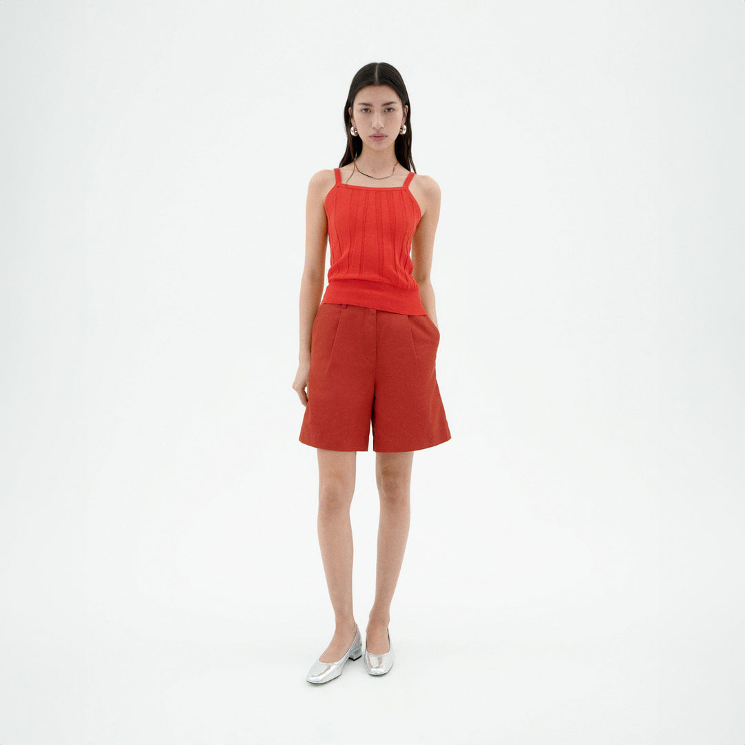 SHORTS - Thinking Mu, Bermuda pinzas rojo hemp Lia
