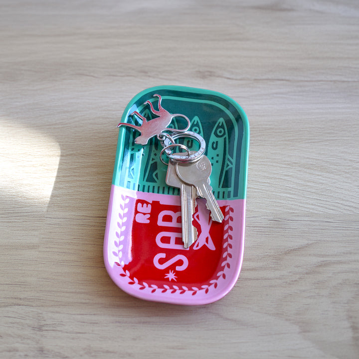 BANDEJA - Helio Ferretti, Lata de sardinas