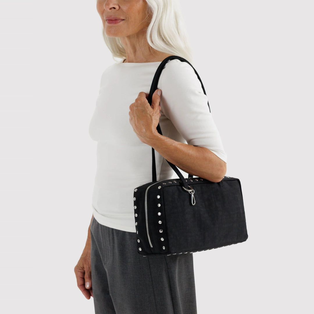 Nylon Bowler Bag Studs de Baggu – foto 2
