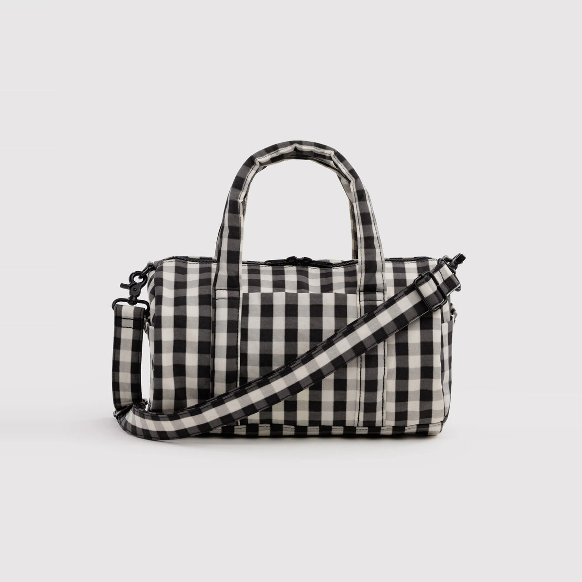 Nylon Duffle Bag Black and Cream Gingham de Baggu – foto 1