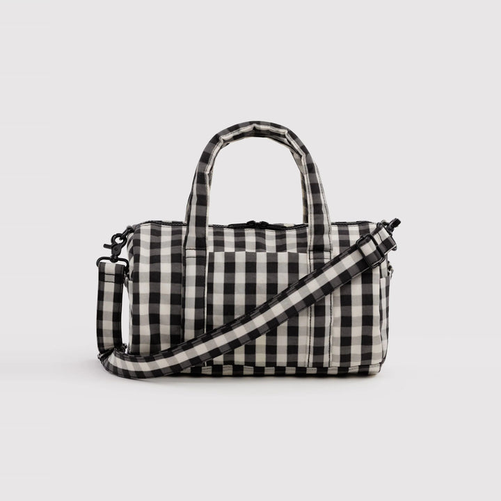 Nylon Duffle Bag Black and Cream Gingham de Baggu – foto 1