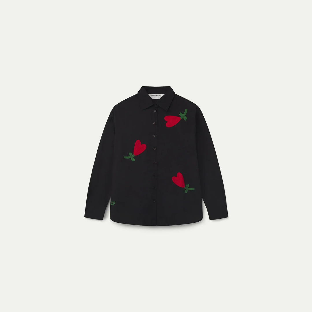 Camisa algodón negra con bordado de corazones de Compañía Fantástica para mujer – foto 6