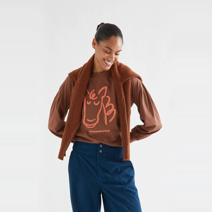 Camiseta algodón marrón con parche Fantastic Pony de Compañía Fantástica para mujer – foto 5