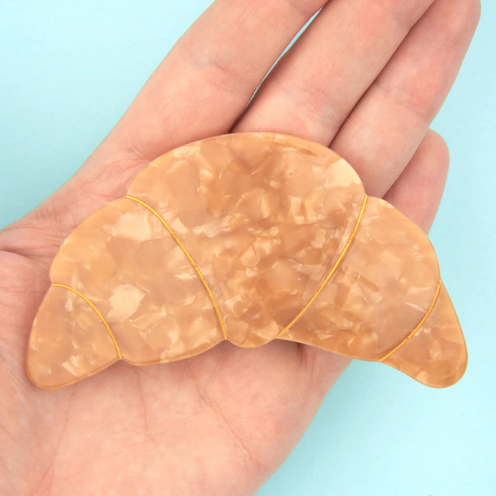 PINCH - Coucou Suzette, Dachshund pin