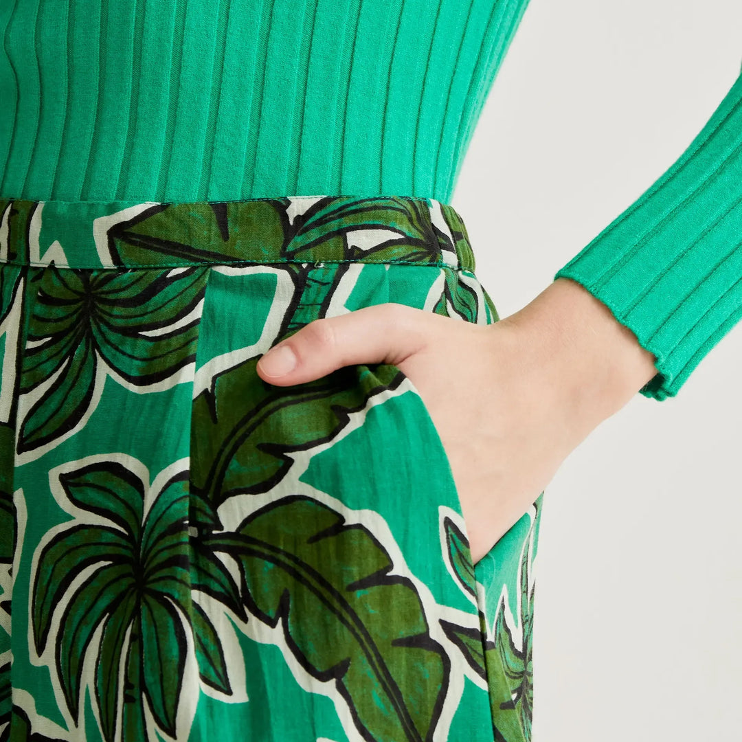 SHORTS - Compañía Fantástica, Con Estampado Palm Tree