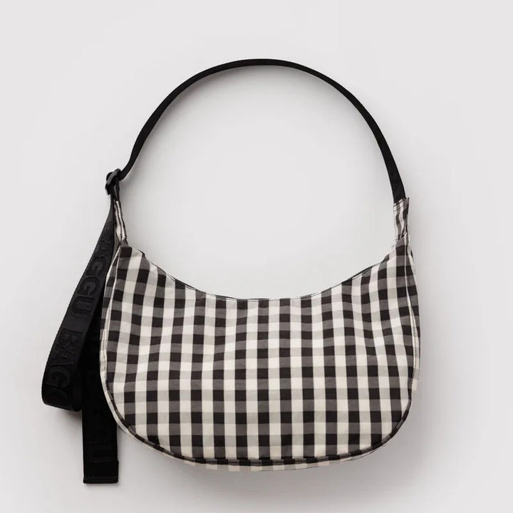 BOLSO - Baggu, Black And Cream Gingham Medium Nylon Crescent Bag