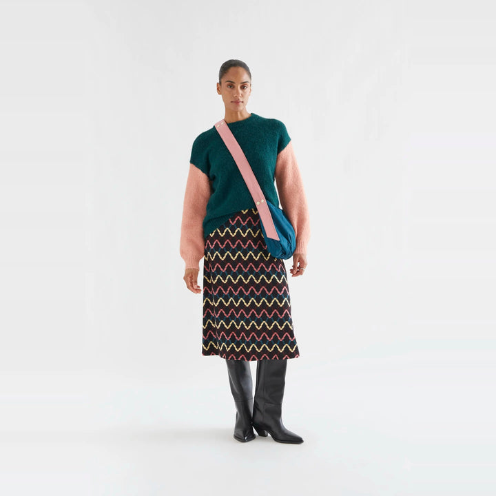 Jersey bicolor verde oscuro y coral de Compañía Fantástica para mujer – foto 4