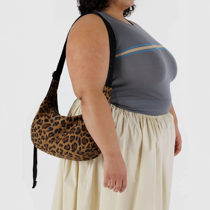 BOLSO - Baggu, Medium Nylon Crescent Bag Leopard