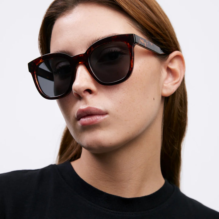 GAFAS DE SOL - Meller, Mahé Tigris Carbon