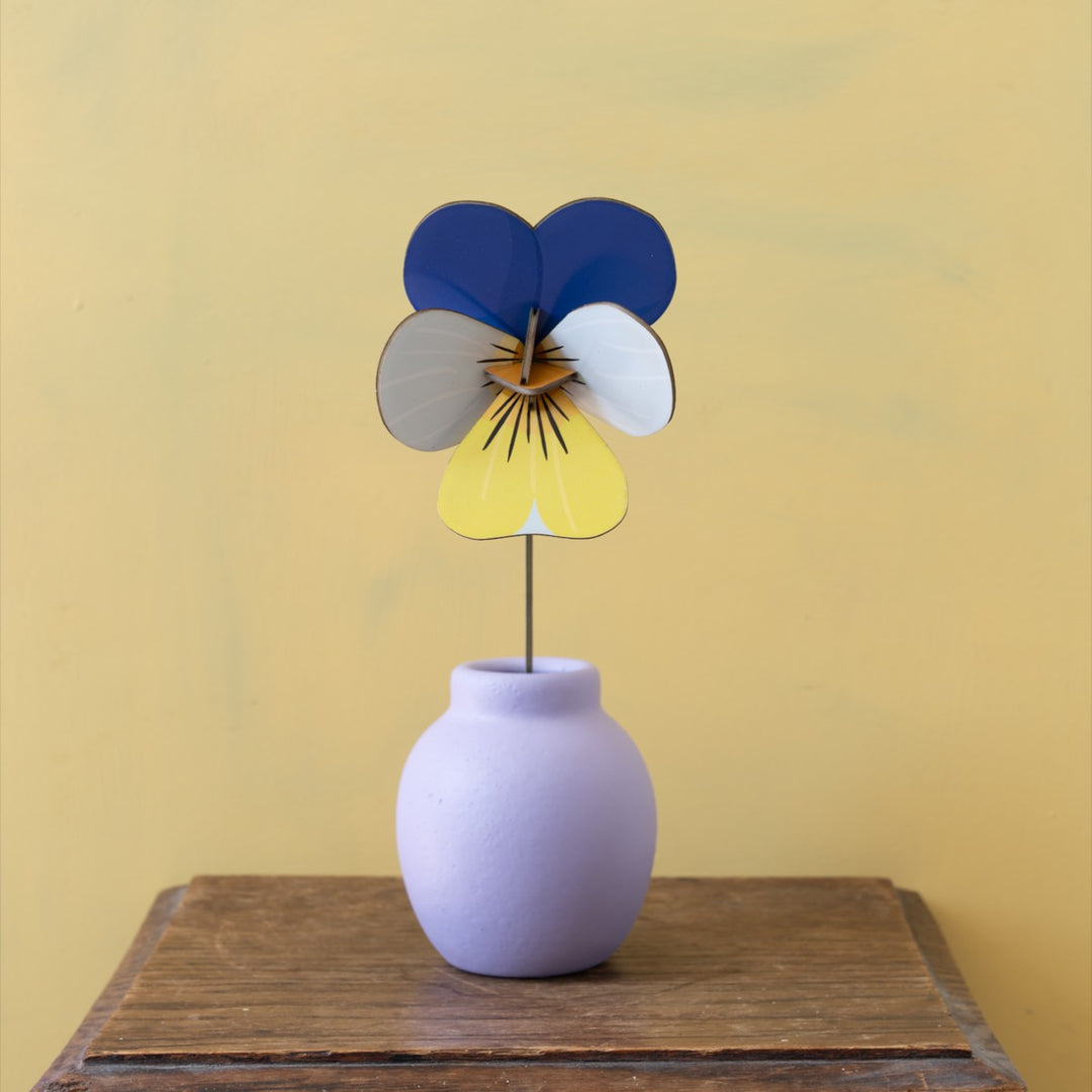 Maqueta flor de cartón Wild Pansy de Studio Roof – foto 2