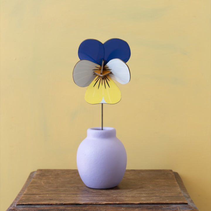 Maqueta flor de cartón Wild Pansy de Studio Roof – foto 2