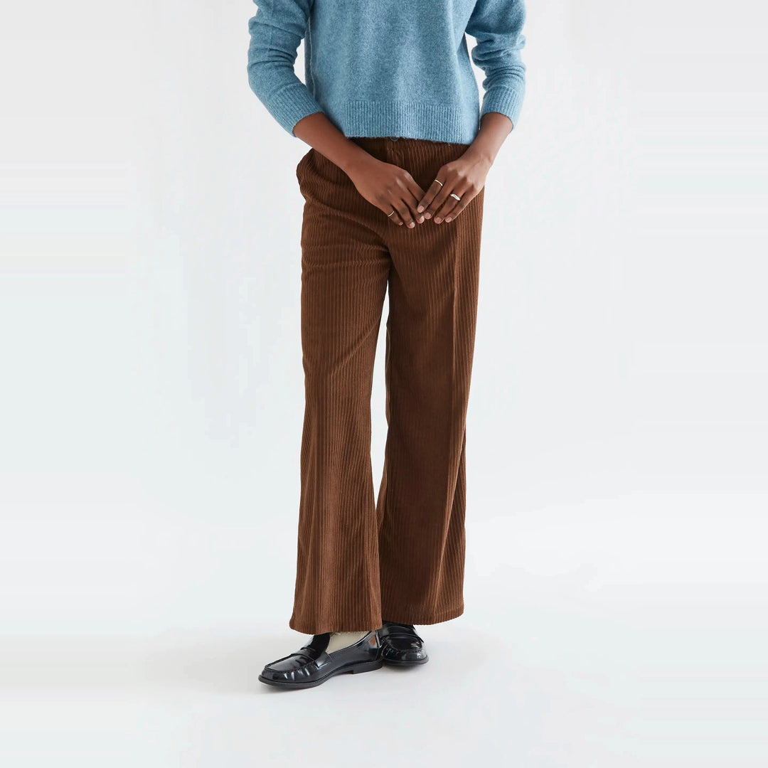Pantalón pana doble botón marrón de Compañía Fantástica para mujer – foto 1