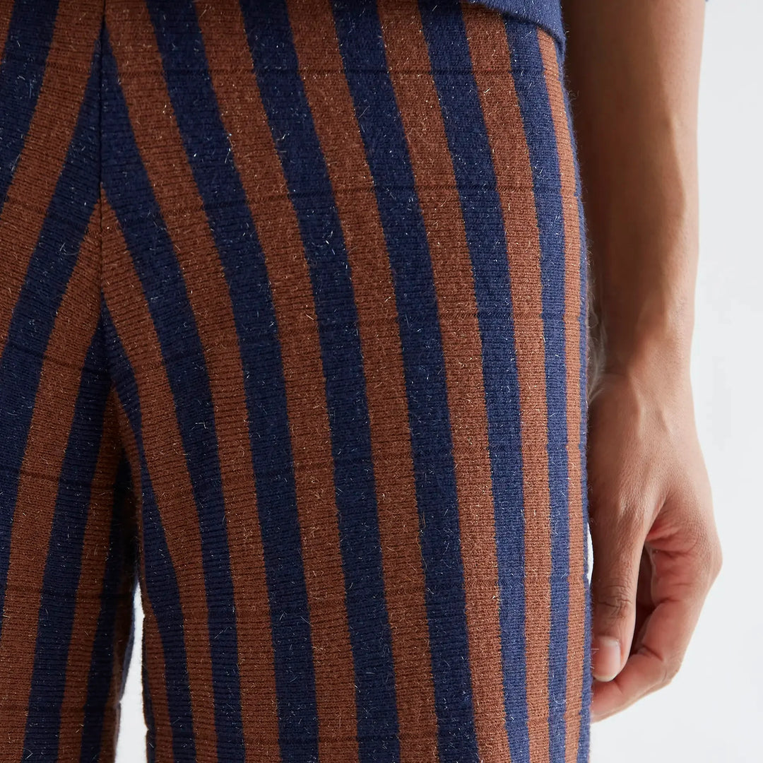 Pantalón punto con rayas azul marino y marrón de Compañía Fantástica para mujer – foto 3