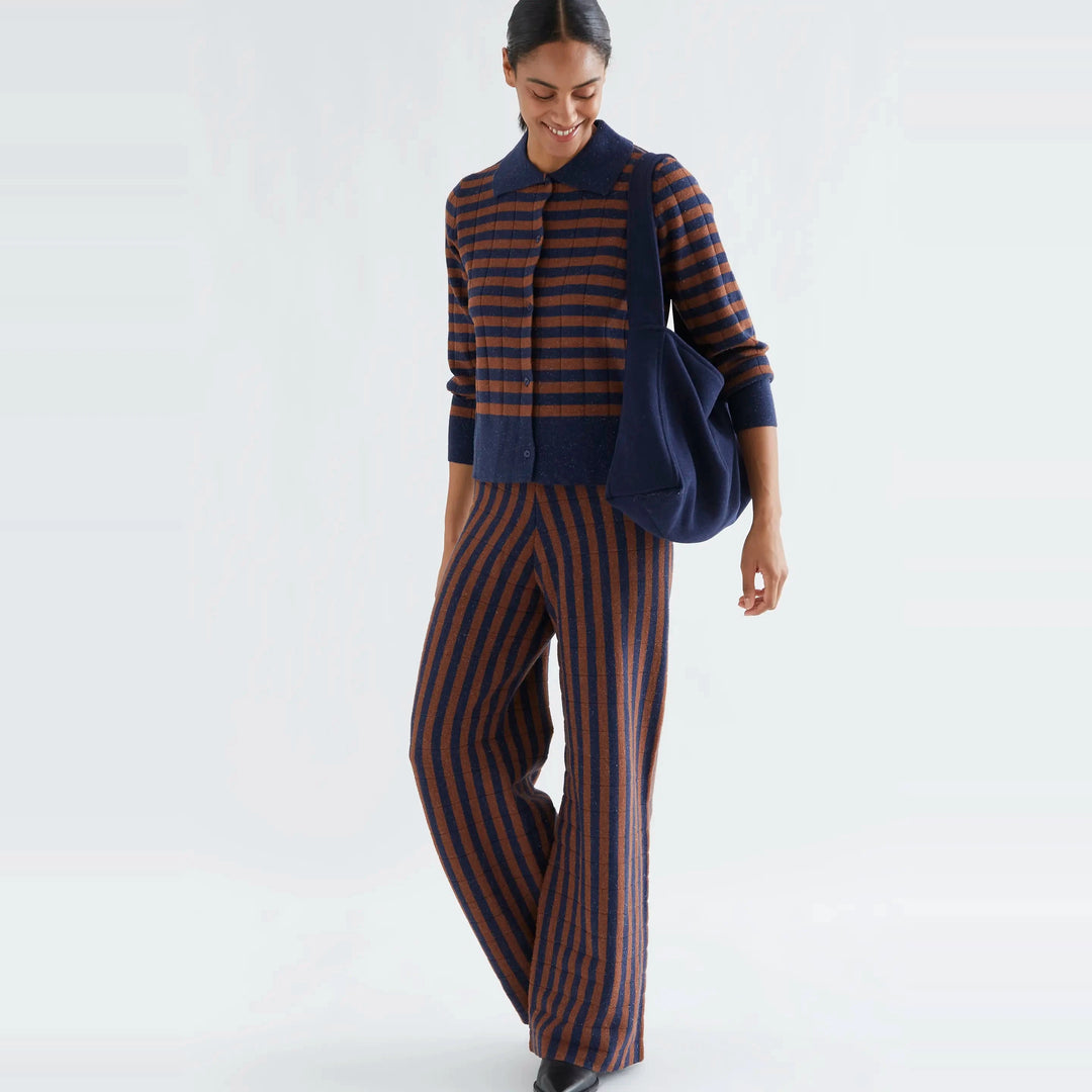 Pantalón punto con rayas azul marino y marrón de Compañía Fantástica para mujer – foto 5