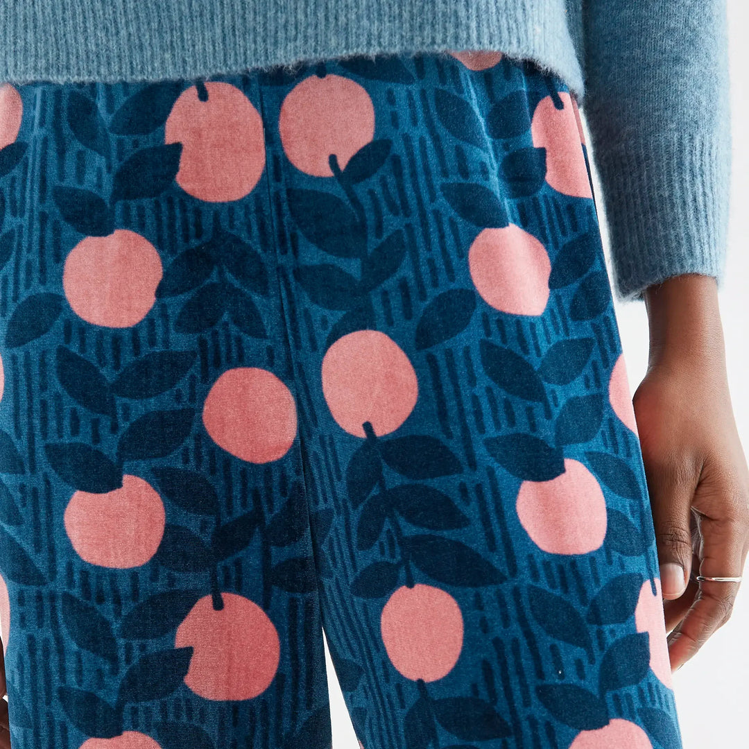 Pantalón terciopelo con estampado Lychee de Compañía Fantástica para mujer – foto 3