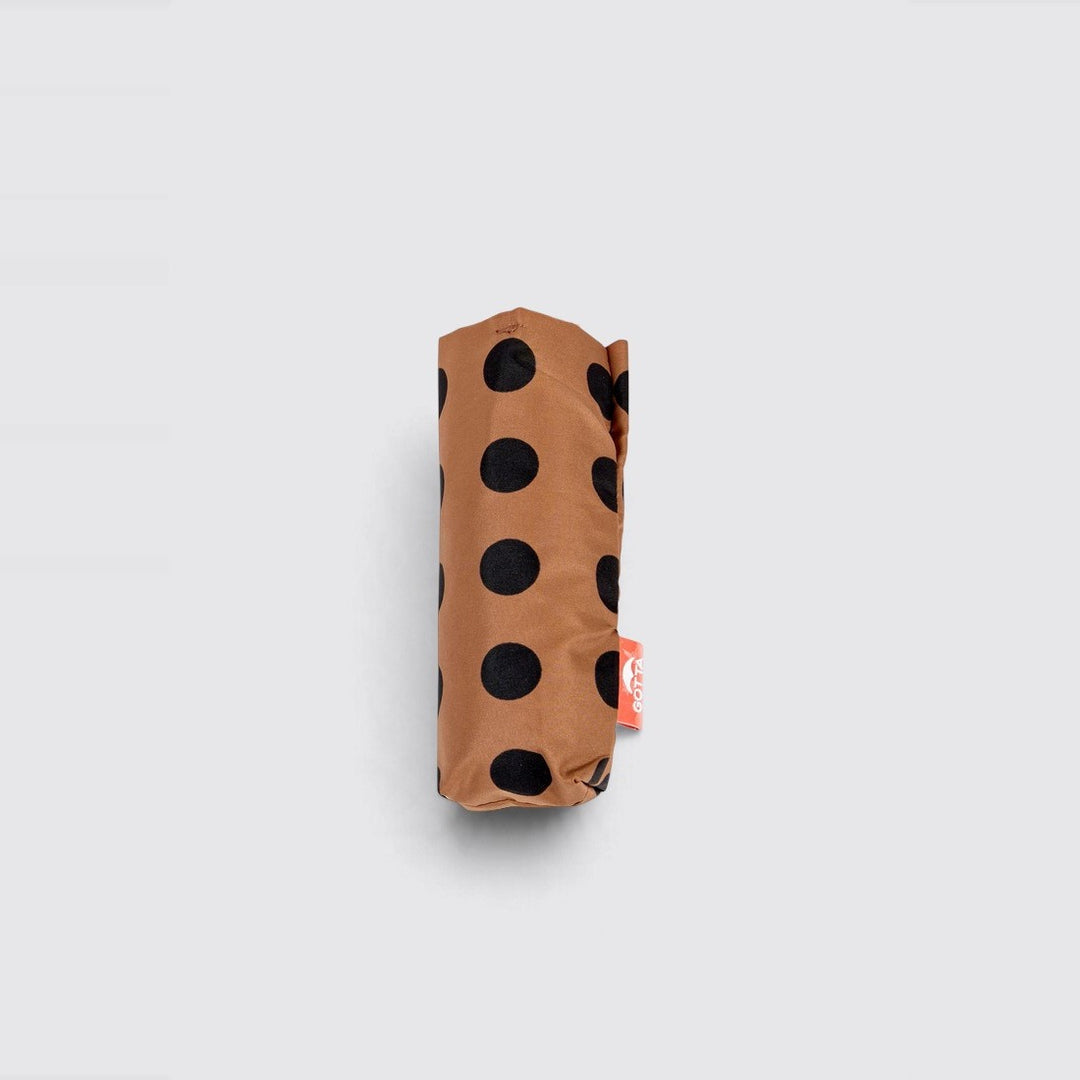 Paraguas mini plegable camel con lunares negros de Gotta – foto 2
