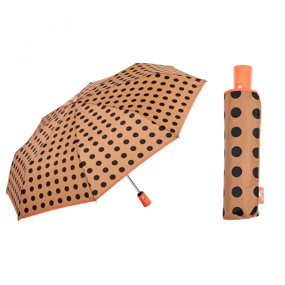 Paraguas plegable automático camel con lunares negros de Gotta – abierto y plegado