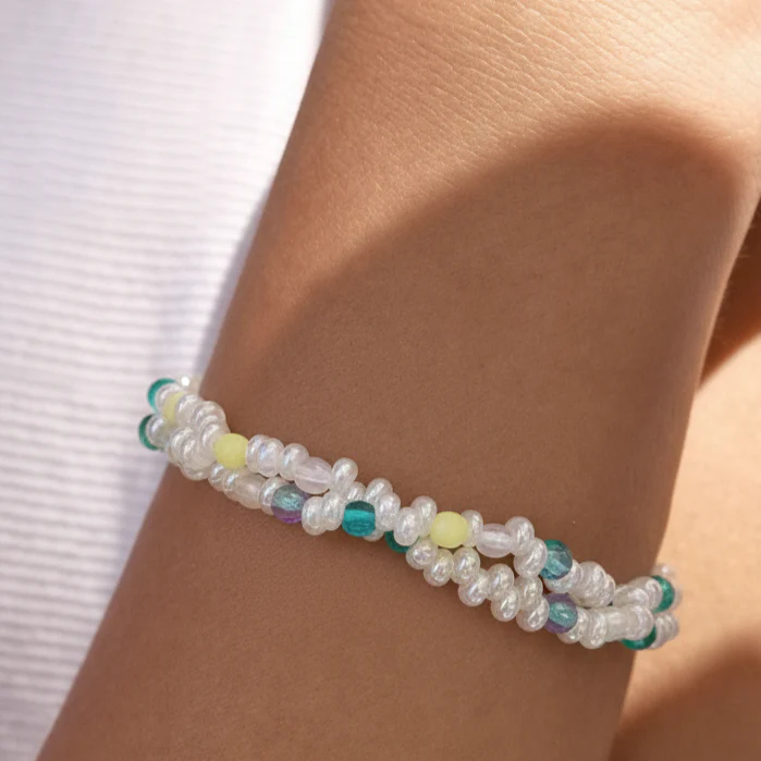 PULSERA - Glimmering, Hollie