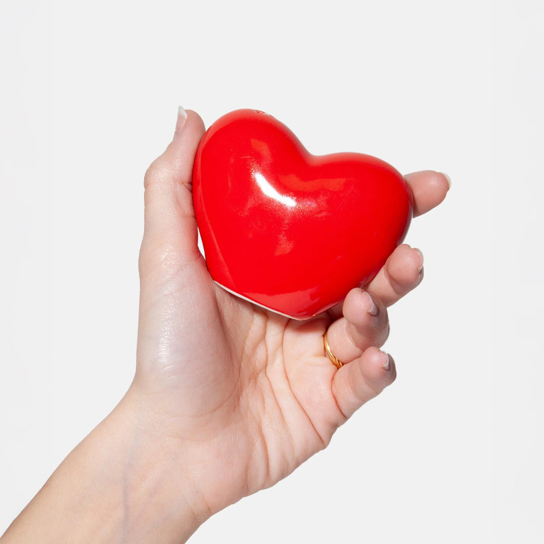 SALERO Y PIMENTERO - Doiy, Love