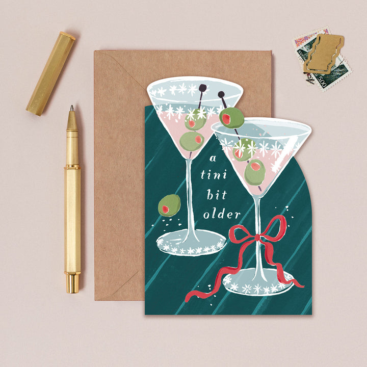 Tarjeta de felicitación Tini Bit Older Martini de Sister Paper Co. – foto 1