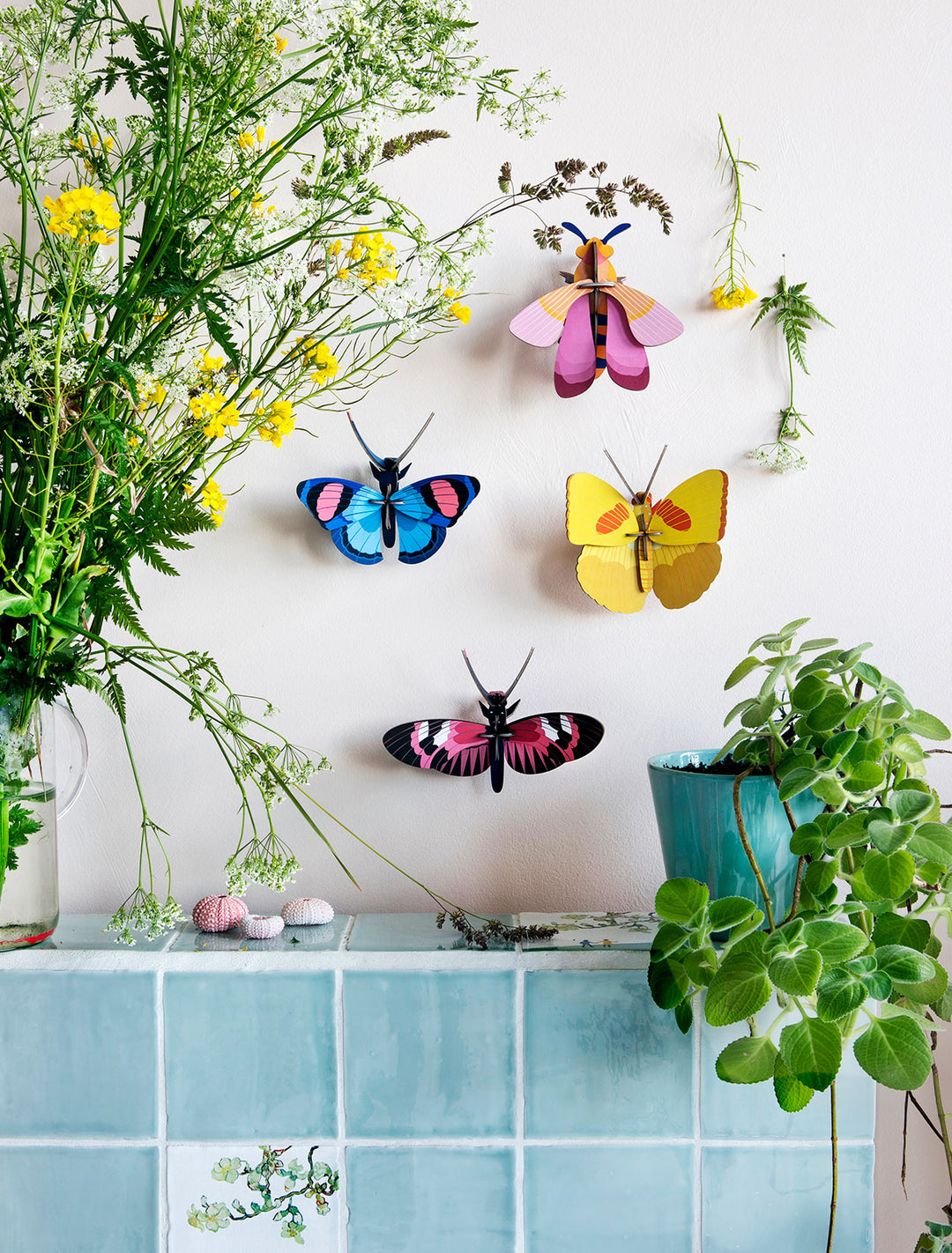 MAQUETA - Studio Roof, Yellow Butterfly